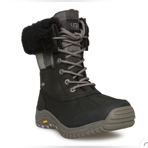 NIB Women’s Size 5 (European Size 36) UGG Adirondack II Plaid Waterproof Boots - Picture 1 of 16